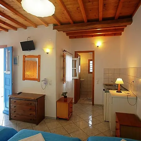 Aphrodite Garden & 3* Mykonos Town